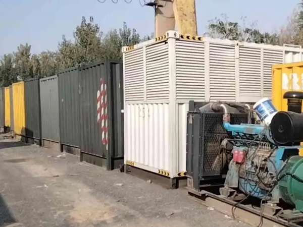柯桥200KW柴油发电机机组每小时油耗是多少？